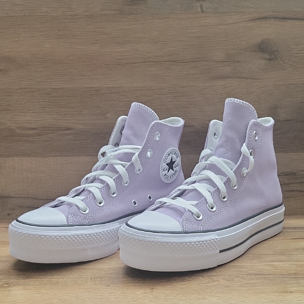 Converse Women's High-Top Sneakers - Light Purple